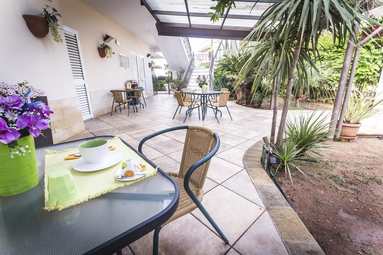Mandarinoarancio Bed & Breakfast Alezio Exterior foto