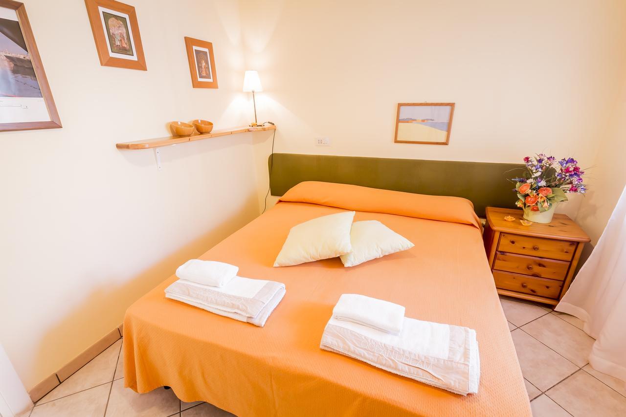 Mandarinoarancio Bed & Breakfast Alezio Exterior foto